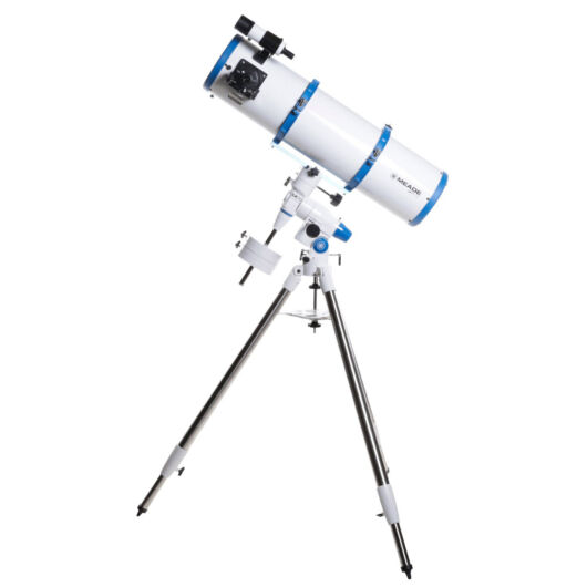 Meade LX70 R8 8'-os EQ reflektoros teleszkóp 71687