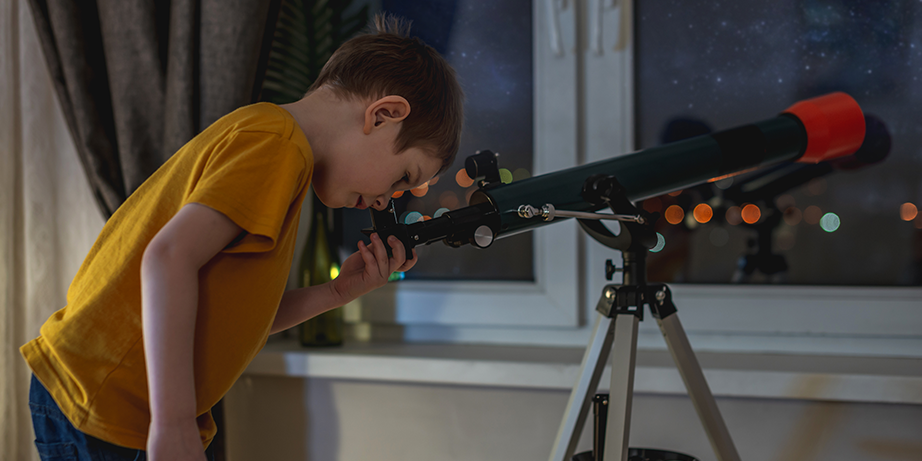 Csillagászati távcső gyerekeknek: így válaszd ki a legjobbat