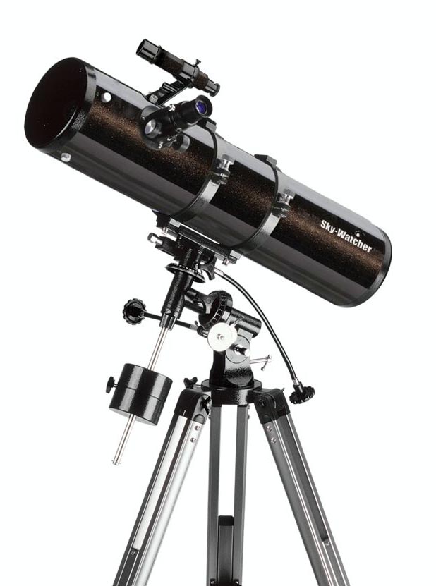 130/900 SkyWatcher Explorer-130 Newton EQ2 mechanikán