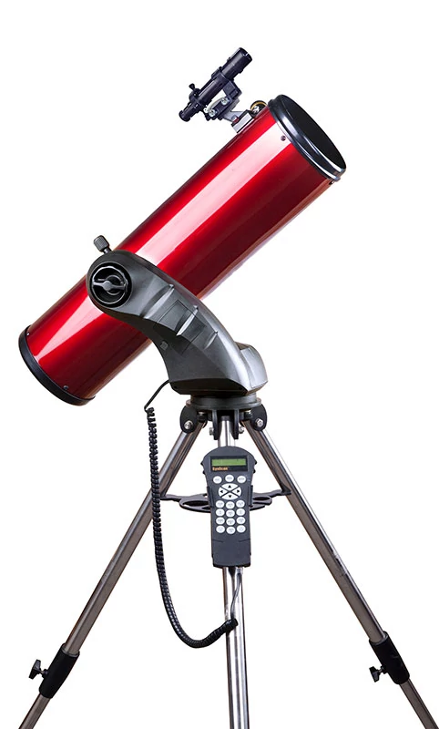 150/750 SkyWatcher Explorer-150P Newton StarDiscovery WiFi goto mechanikán Synscan kézivezérlővel